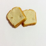 食パンブローチ