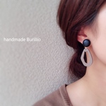 no.492 ブラックレザー×スモークグレー変形ウッド ピアス イヤリング