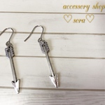 ♡再再販♡シルバーアローピアス／イヤリング