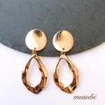 大人可愛い 大ぶり ゴールドピアス  イヤリング チタンピアス