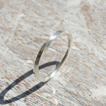 鏡面 シルバーツイストリング 1.5mm幅 ミラー シルバー950｜SILVER RING 指輪 シンプル アクセサリー｜178