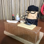 焼き魚あがったよー😄 コルク人形