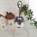 シュナウザーS&P(耳毛ロング)🐾キーホルダー
