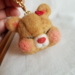ハートがポイントくまさんキーホルダー