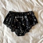 ボーイレッグ型 リラックスショーツ ＊ Black lily