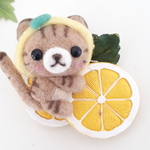 レモン茶トラ猫ちゃんのマグネット　羊毛フェルト　