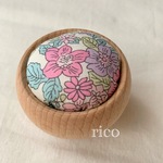 リバティのピンクッション☆