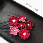 ✿つまみ細工の髪飾り✿深紅系のお花✿