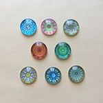 【選べる】カレイドスコープのガラスカボション（18mm/9種類/アソート/8個）