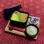 ミニチュア🐓二色重と小うどんのセット