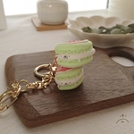 フルーツマカロンキーホルダー【スイカ】