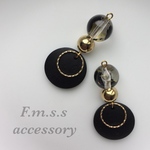 大ぶり×秋×ブラックウッド×ピアス