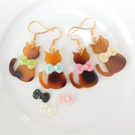 おでかけネコちゃん🐱リボンピアス。