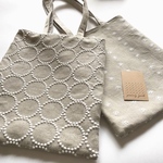 <新作> tambourine×shell ベージュ 肩がけA4フラットバッグ ミナペルホネン