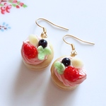 2段ストロベリーパンケーキピアス/イヤリング♡