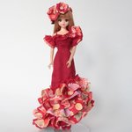 ジェニーちゃんの赤系和柄フリルたっぷりドレス