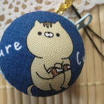 マカロンケースのストラップ　(絆創膏ねこ)