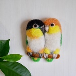 もふっとシロハラインコの羊毛フェルトブローチ《再販》