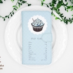 本物のお菓子のレシピを描いた手帳型スマホケース（ベルトあり、多機種対応）チョコミントカップケーキ黒