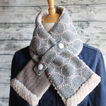 新色！ハンドメイド・ミナペルホネン・ネックウォーマー（タンバリン・ウールのgray × light beige）