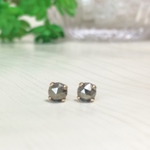 ・パイライト＊petit＊ひと粒ピアス（4㎜）