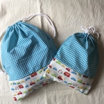 totarooさま専用　はたらくくるまの巾着セット(ターコイズブルーのチェック）