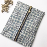 再販 LIBERTY   ウェットティッシュケース ポーチ ラミネート