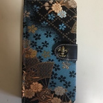 和柄お好きな方☆和生地を使ったスマホケース
