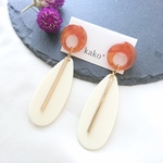 white雫×ゴールドバーピアス・イヤリング