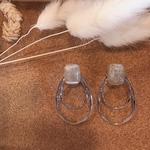 リングピアス