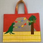 恐竜のレッスンバッグ