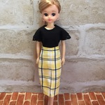 【値下げ】リカちゃん 服 2点セット タイトスカート 黒トップス b
