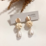 ウッドボール×ドロップパールピアス 樹脂 金属アレルギー