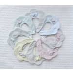 Ribbon bib