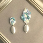 water surface刺繍ピアスorイヤリング［minne×「ルノワールとパリに恋した12人の画家たち」］