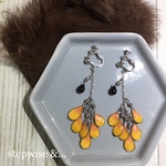 マリーゴールドのイヤリング