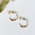 フープイヤリング/ピアス