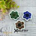 アネモネ刺繍ブローチ