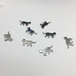 8個300円メタルネコちゃんチャームシルバーウォーキング