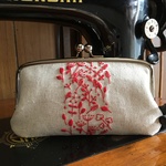 刺繍親子がま口長財布・レッドガーデン