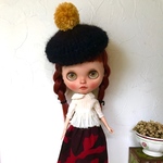 ブライス　blythe　。゜。゜。ボンボンベレー帽子　。゜。゜。　