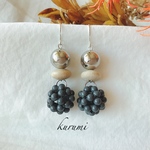 つぶつぶ⸌⍤⃝⸍ブルーグレー❁︎ピアス＆イヤリング