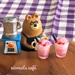 アイスストロベリーラテのピアス