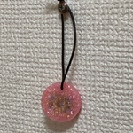 ２個セット。ぶら下げタイプ。紐二本別。