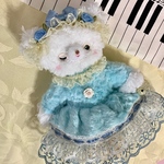 美しい絵画の世界から飛び出したドレスロンパースのベビーベア🖼水色☆ minne×「ルノワールとパリに恋した12人の画家たち」コラボ企画作品☆ピアノを弾く少女たち ☆ゆめかわいい☆プレゼント☆ギフト