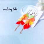 耳元から紅葉ピアス/イヤリング