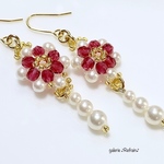 “お花のピアス/イヤリング” ゴールド・揺れるパールイヤリング【ビーズアクセサリー】ビーズピアス・イヤリング