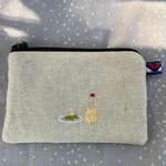 マヨネーズの刺繍のティッシュポーチ