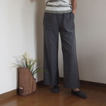 秋冬のセミワイドストレートパンツ