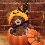 KumaCoCo**🎃ハロウィン🎃**編みぐるみブラウンくま**🎃カボチャの被り物ととんがり帽子付き